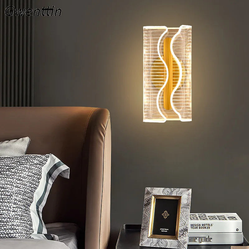 Modern LED wall light for elegant interior decor - vue 6 sur 9