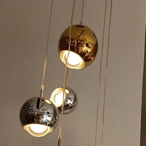 Rotating gold chrome LED pendant light ideal for bar, restaurant or café - vue 6 sur 6