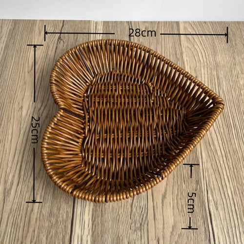 Woven rattan-style basket for fruit and decorative storage