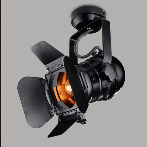 Modern LED pendant light for shops and theatres - vue 4 sur 9