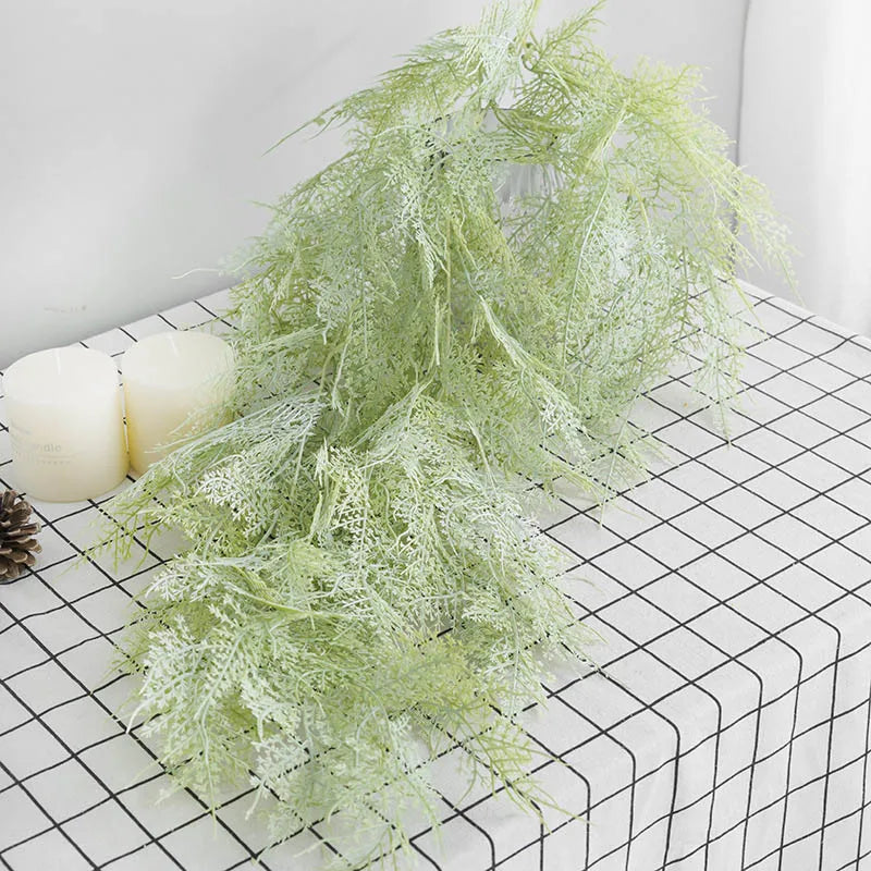 Nordic style plastic ceiling light with faux wall plants - vue 5 sur 9
