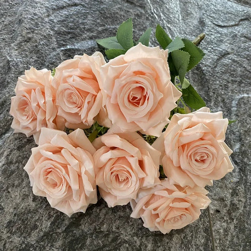 Decorative artificial rose bouquet for events and venues - vue 15 sur 15
