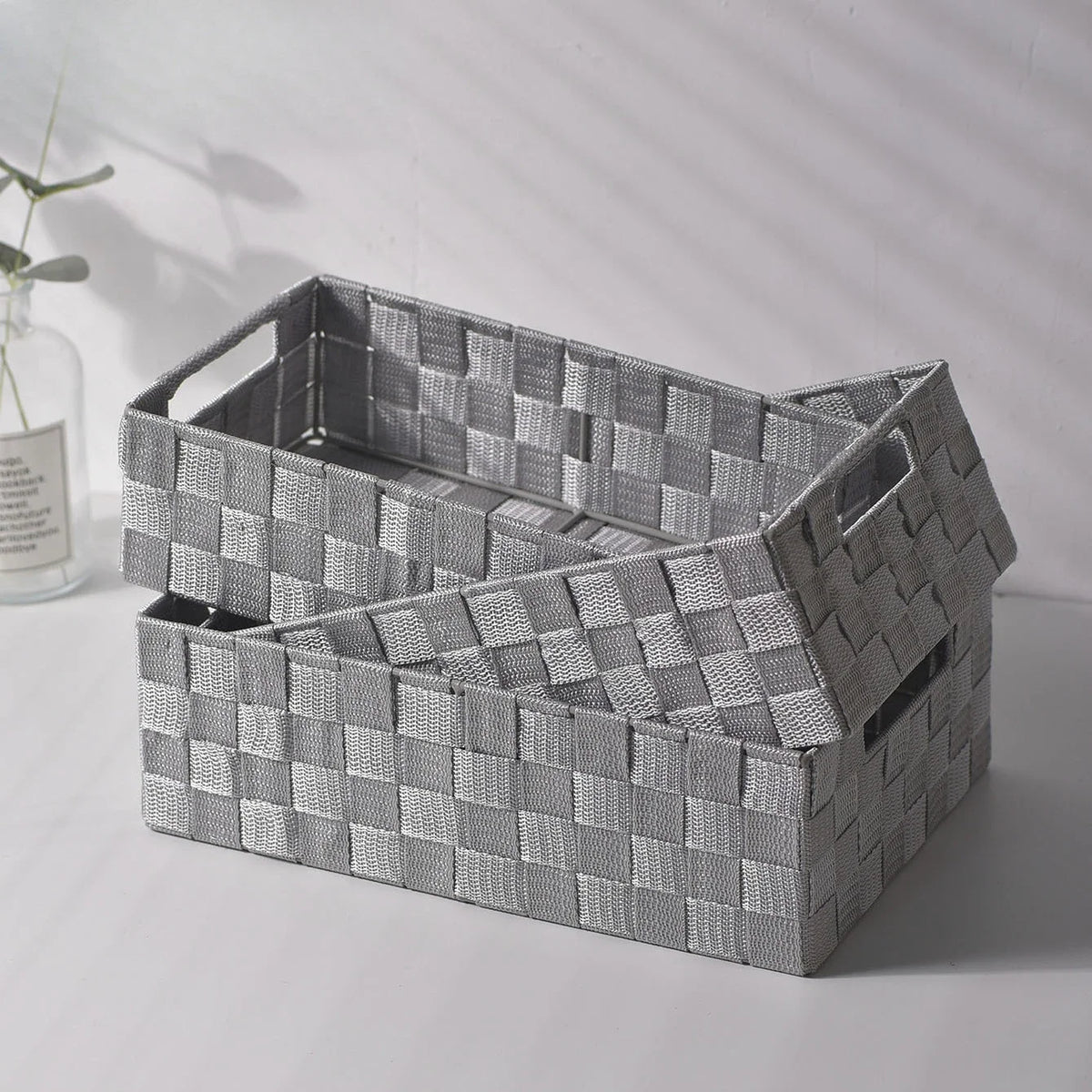 Simple and versatile woven storage basket for various items