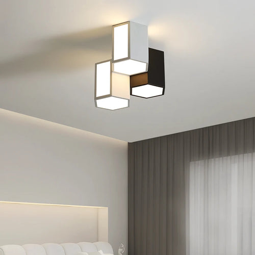 Nordic creative acrylic LED ceiling light for indoor decorative lighting - vue 2 sur 8