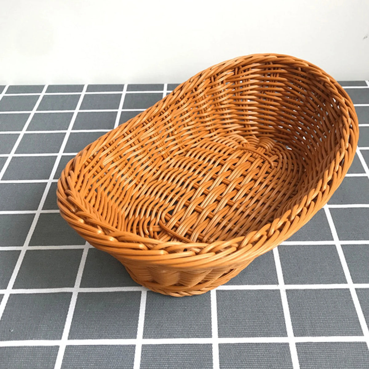 woven rattan basket for serving vegetables in the kitchen - vue 7 sur 7