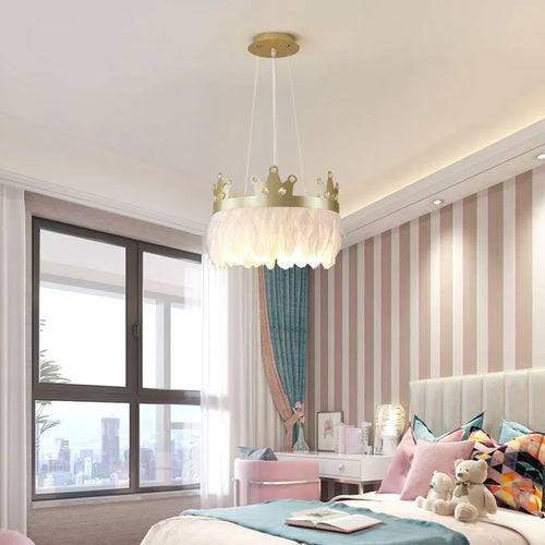 Simple nordic luxury chandelier with crystal feather pendant - vue 5 sur 12