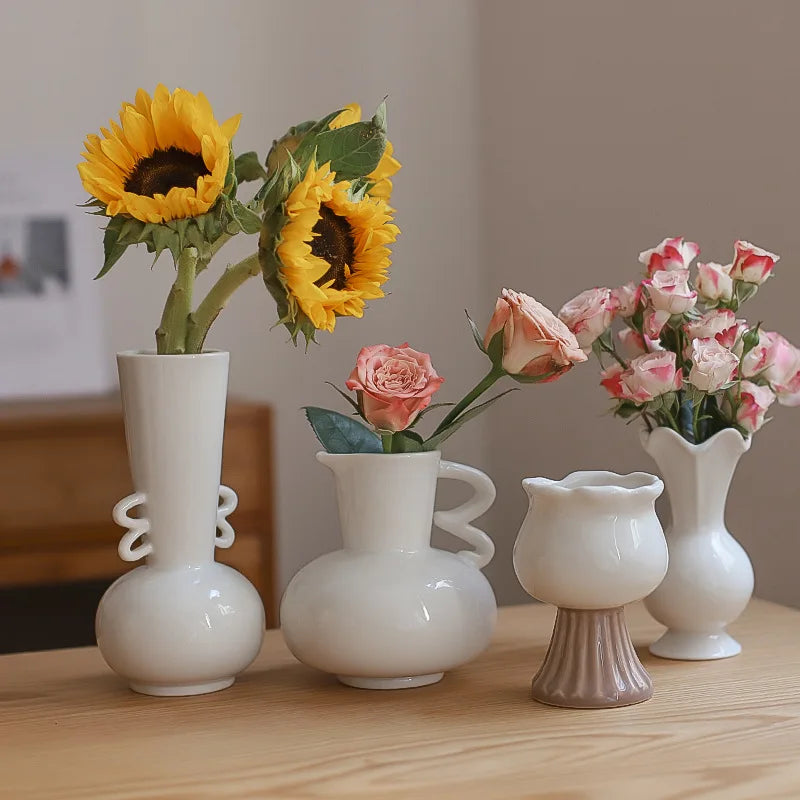 Nordic style decorative ceramic vase for dried flowers