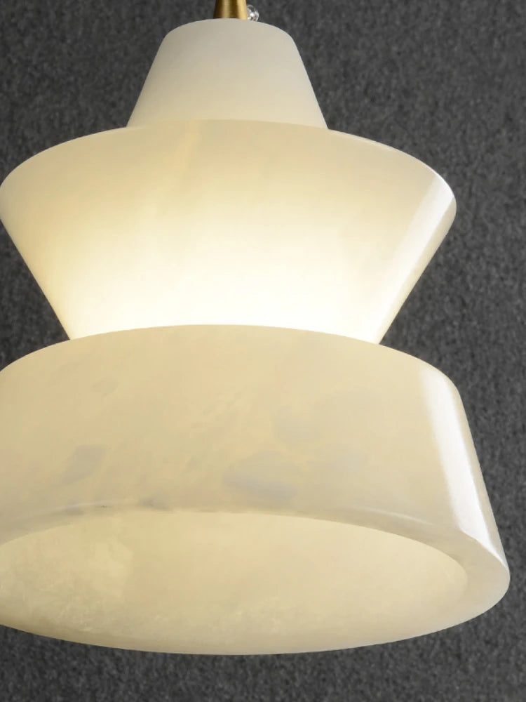 Minimalist marble and copper pendant light for modern interiors - vue 5 sur 13