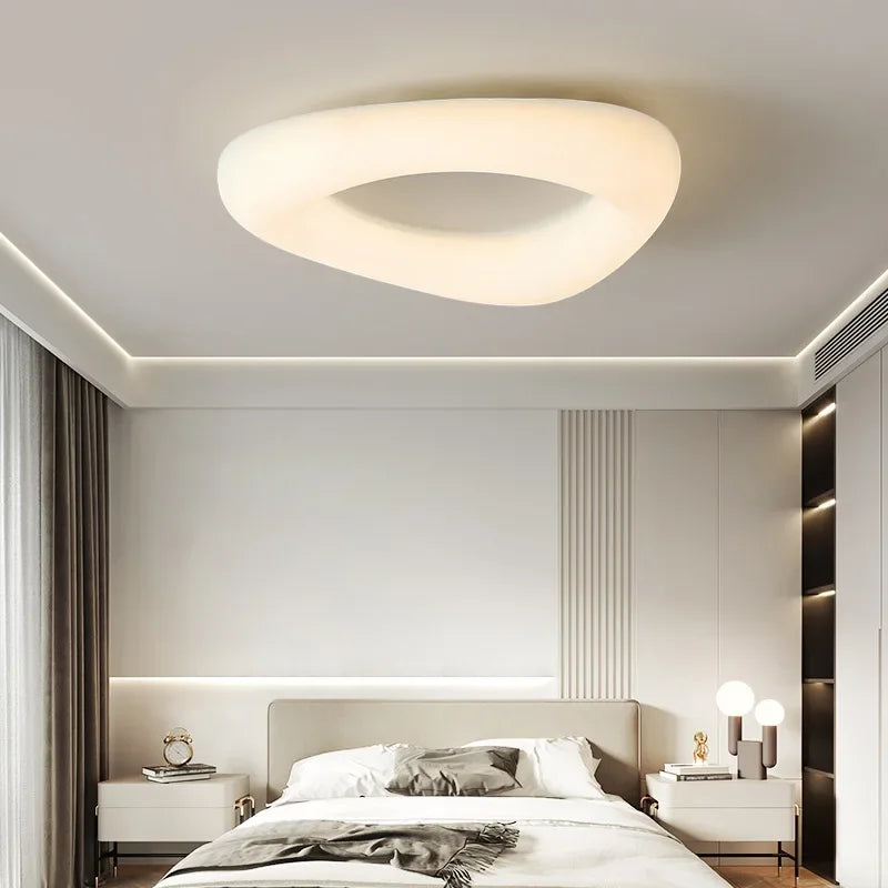 Modern acrylic ceiling light with minimalist nordic design - vue 3 sur 8