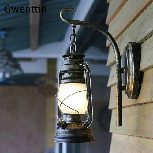Vintage kerosene-style outdoor country wall light - vue 2 sur 7