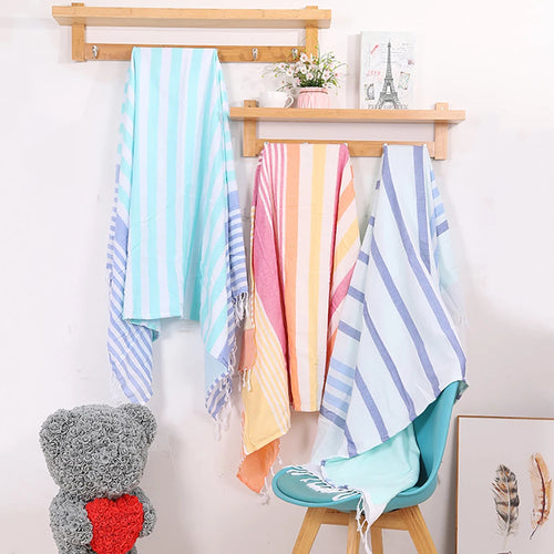 Lightweight striped Turkish cotton beach towel with tassels - vue 5 sur 7