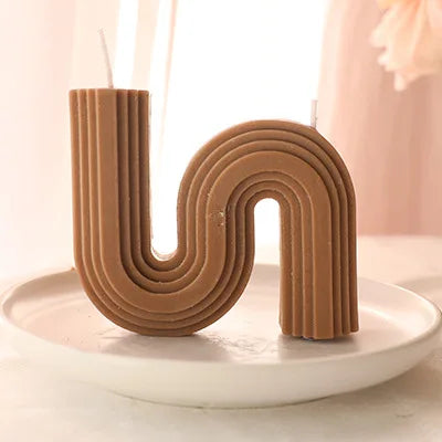 geometric u-shaped scented candles for home decor - vue 18 sur 22