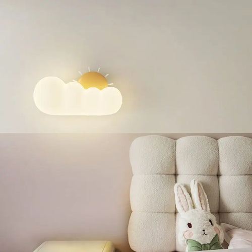 Nordic children's LED wall light with animal, moon and sun designs - vue 6 sur 13