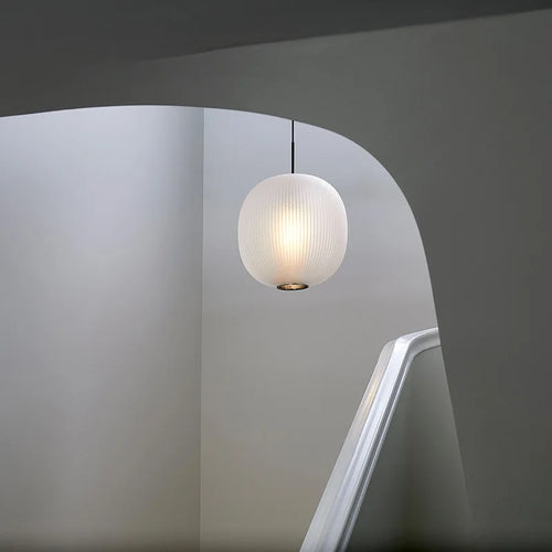 Modern Nordic frosted glass LED pendant light - vue 4 sur 10