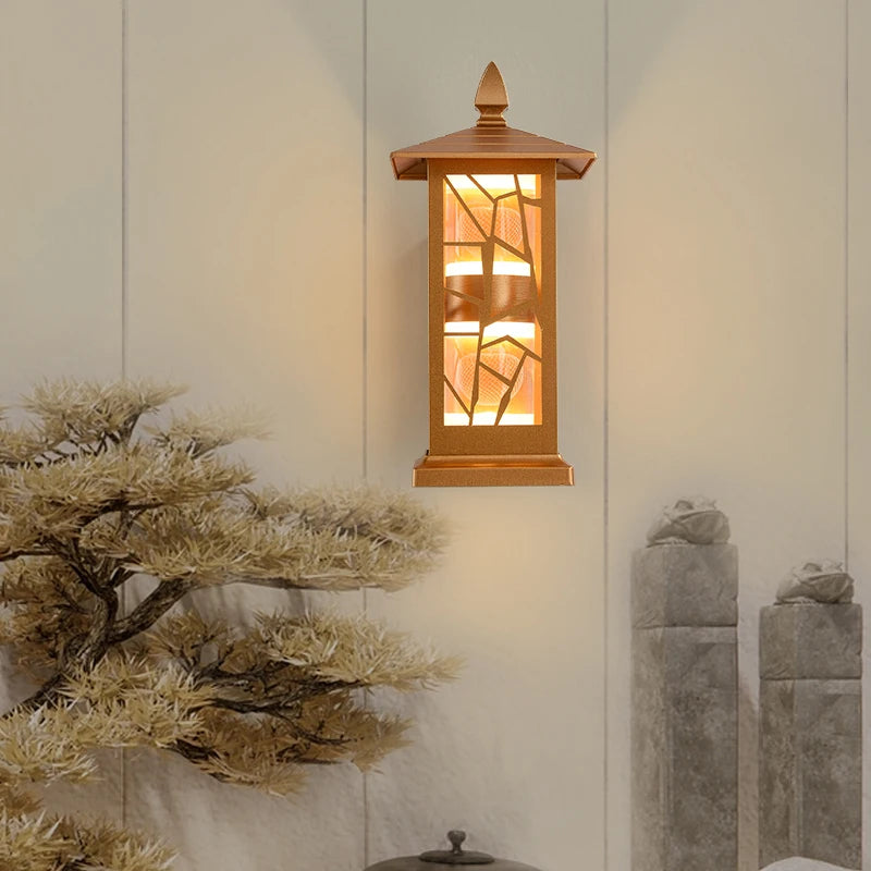 Minimalist waterproof outdoor wall light for garden - vue 5 sur 14