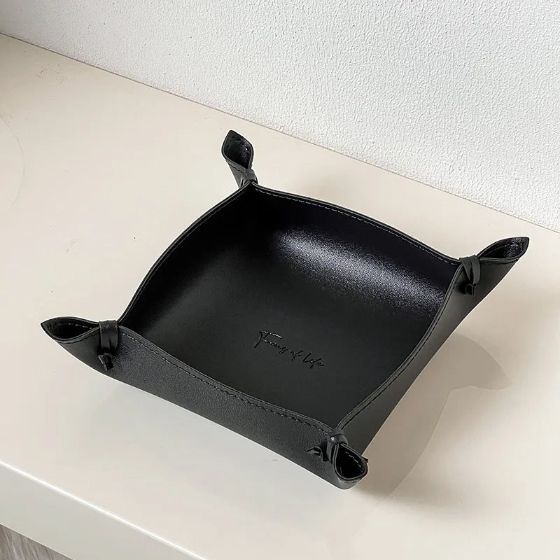 Leather storage tray for dice, jewellery and keys - vue 5 sur 14