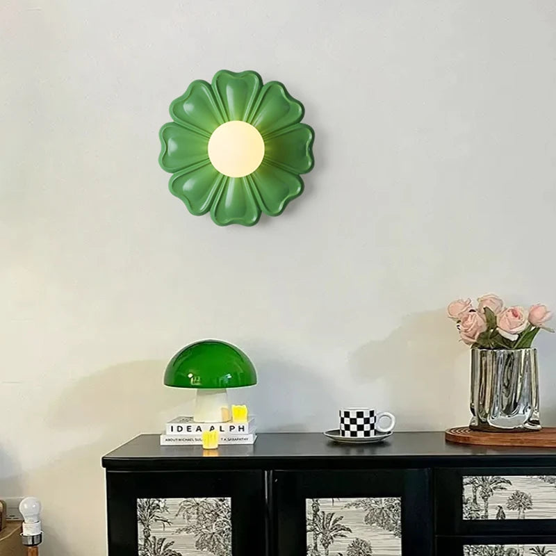 Creative resin flower wall light for children