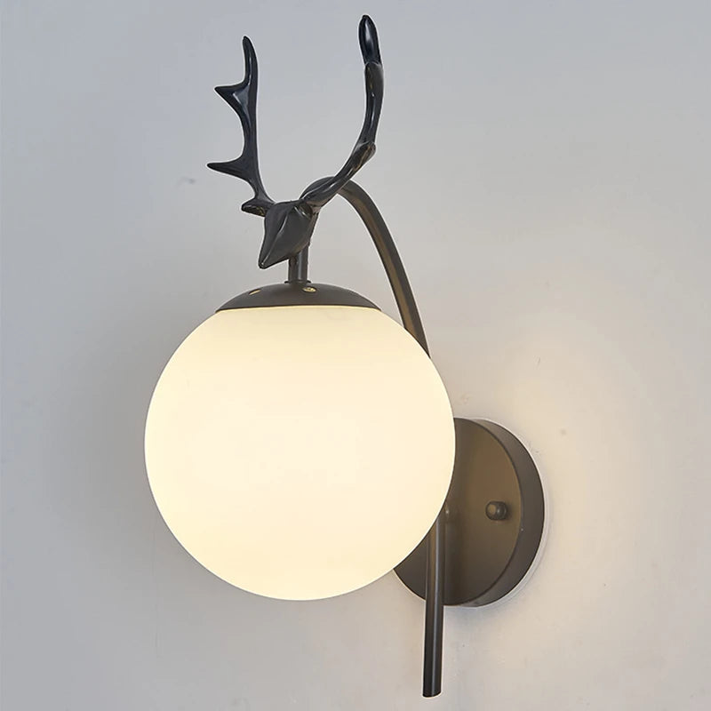 Modern nordic decorative wall light in iron and glass