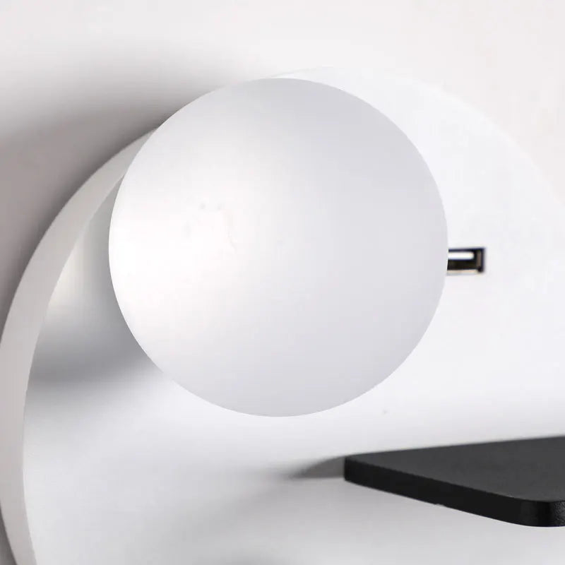 led wall light with usb charging for mobile phone - vue 5 sur 10