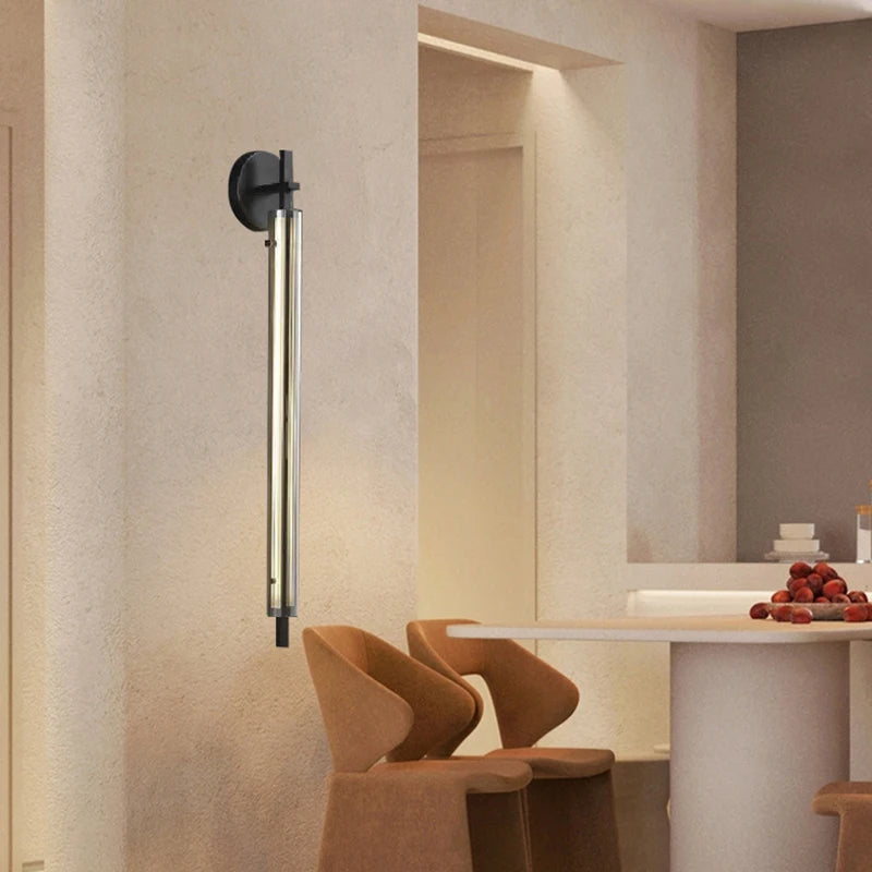 Minimalist brass wall light with clear glass and 3 brightness levels - vue 3 sur 10