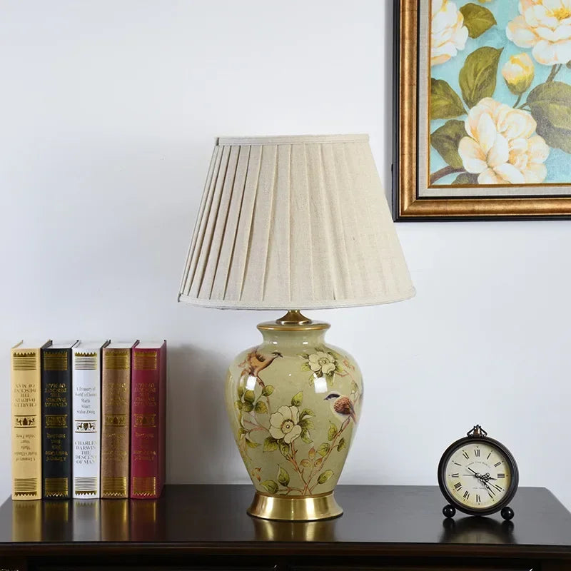 Nordic ceramic desk lamp with flower and bird pattern - vue 4 sur 9