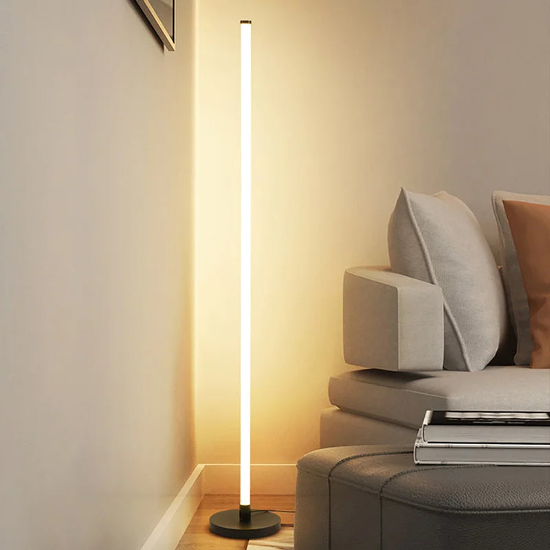 Modern LED floor lamp long strip light for bedroom and living room - vue 4 sur 9
