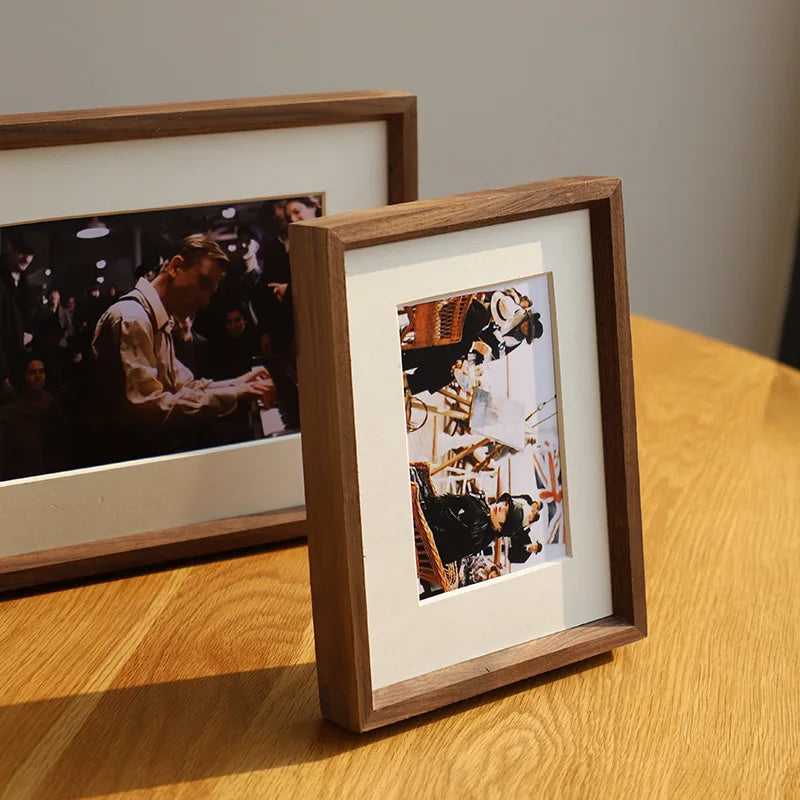 Walnut photo frames for 7 pictures to assemble - vue 4 sur 5