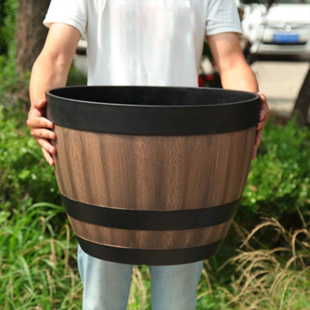 Retro bucket flower pot for garden and indoor decoration
