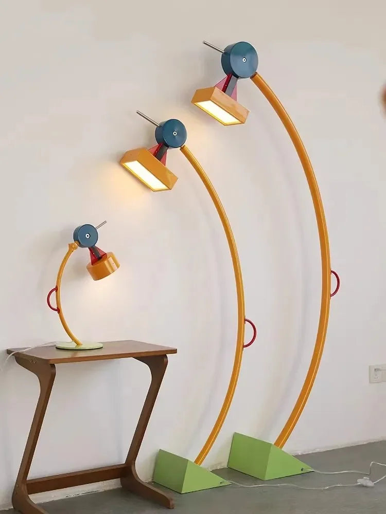 Novel Artistic Design LED Floor Lamp, Creative Color Building Blocks, Living Room Children's Room Station Light Angle Adjustable - vue 6 sur 9
