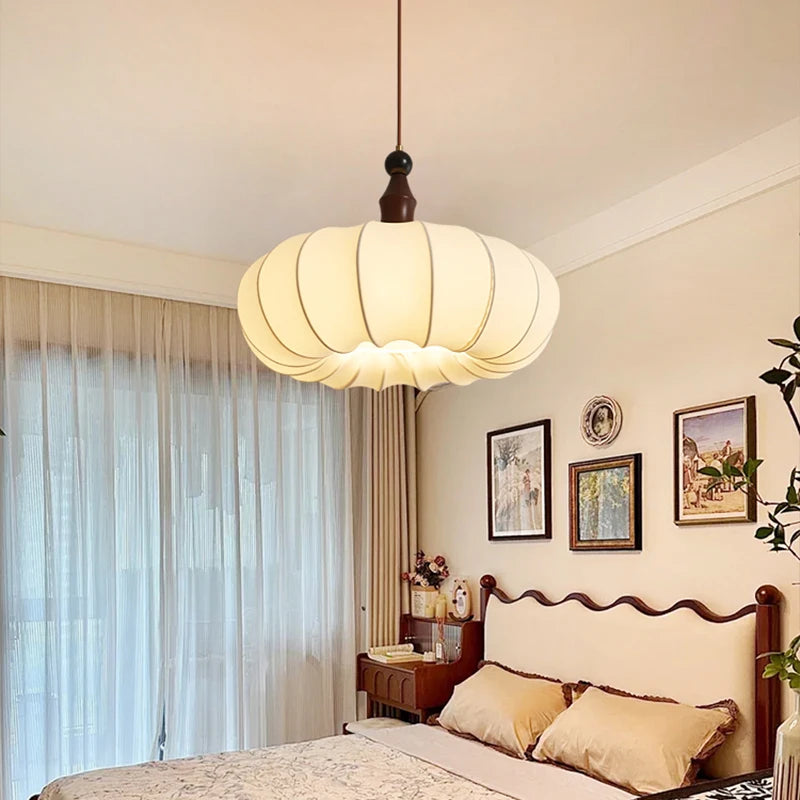 Minimalist medieval chandelier for modern lighting 2025 - vue 5 sur 8