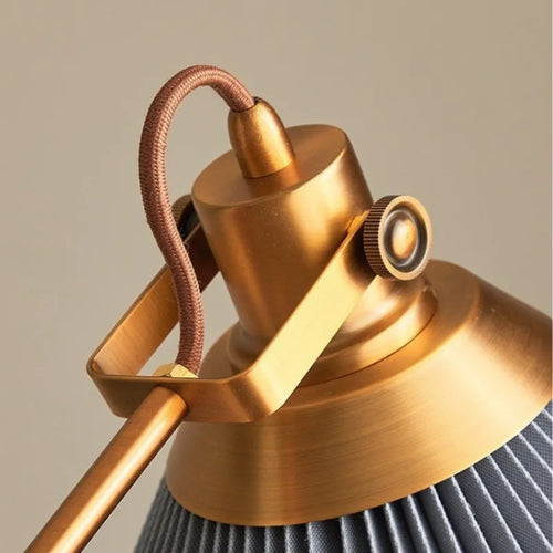 Premium vintage pleated fabric floor lamp - vue 4 sur 10