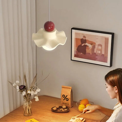 Nordic flower pendant light for children and decorations - vue 3 sur 16