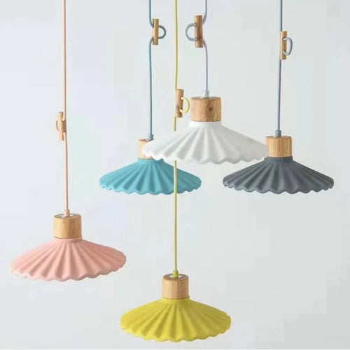 Modern Nordic style colourful macaron pendant light - vue 3 sur 11