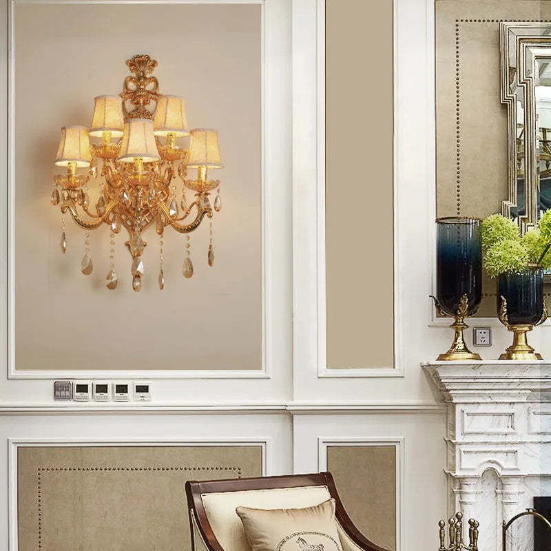 Elegant gold crystal wall light with five heads for stylish interiors - vue 3 sur 8