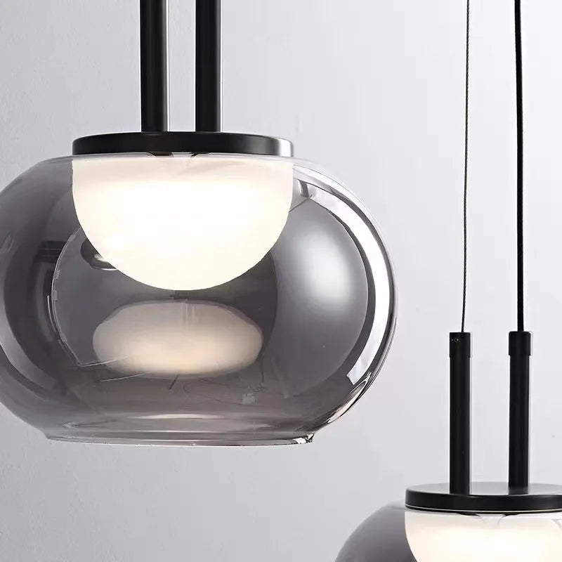 Multi-head glass pendant light for modern interiors - vue 6 sur 23