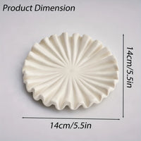 Elegant ceramic jewellery tray with modern scalloped design