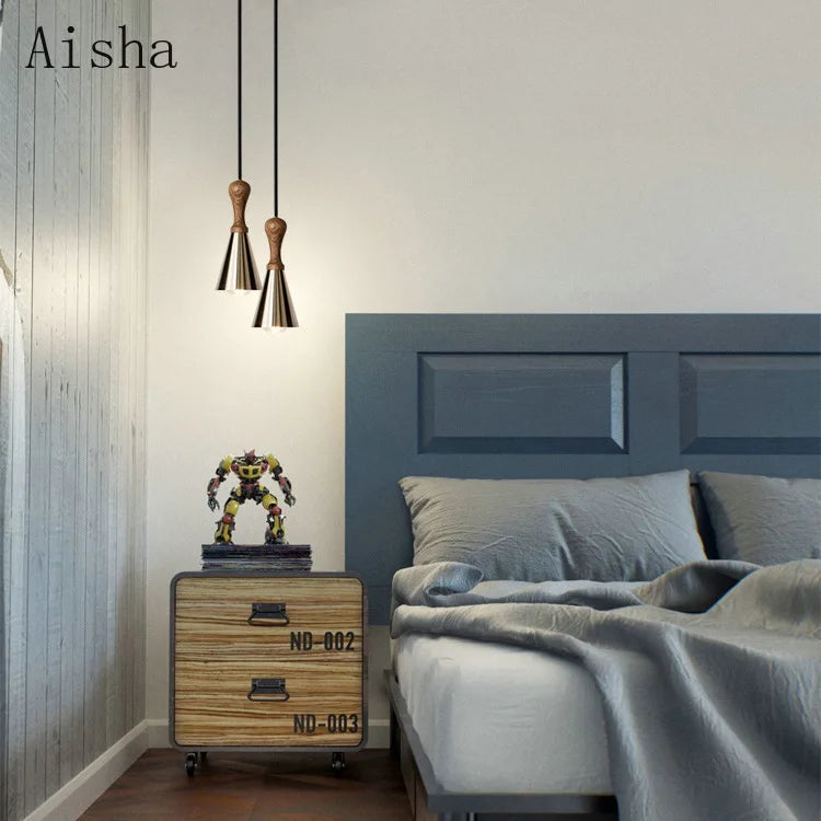 Solid wood chandelier for decorative indoor lighting - vue 4 sur 7