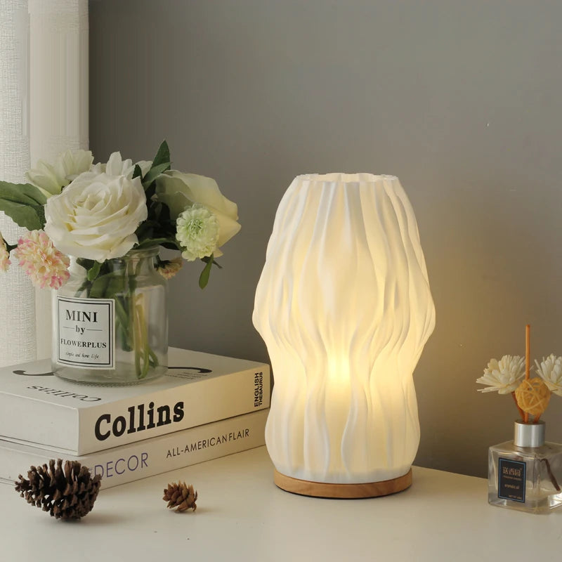 French cream style 3D printed lampshade table lamp