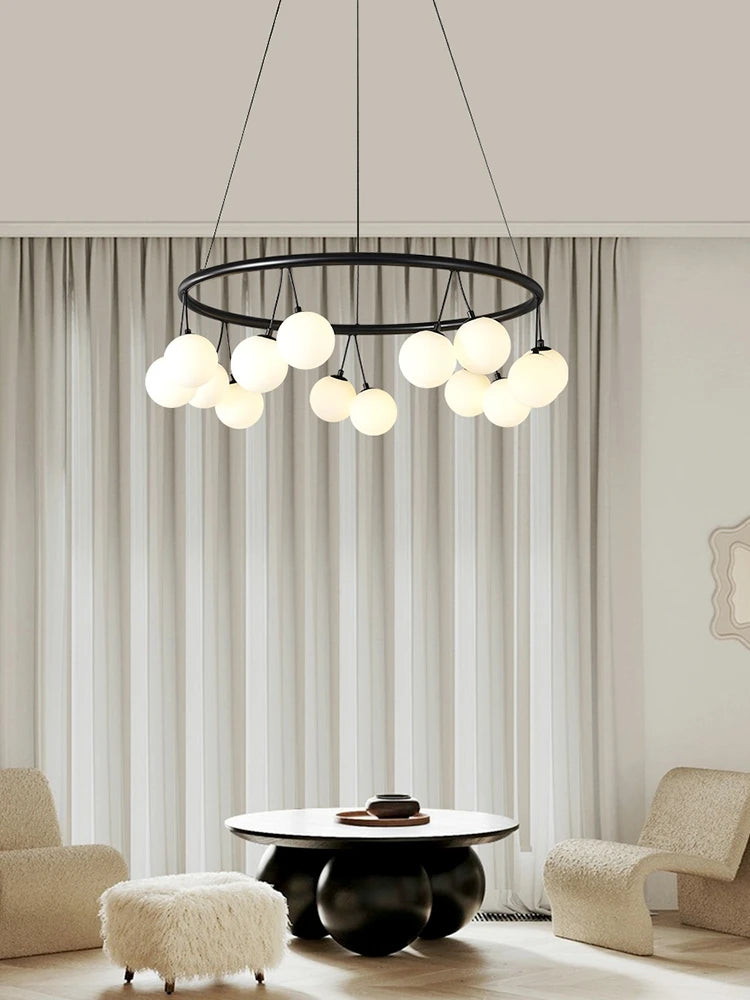 Circular glass designer pendant light for modern interiors - vue 3 sur 9