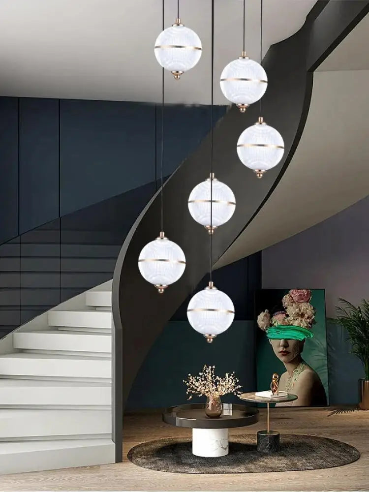 Modern acrylic ball pendant light for restaurant and bar - vue 4 sur 16