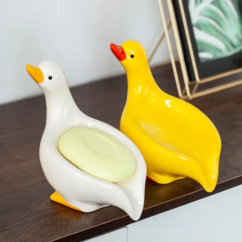 ceramic duck design self-draining soap dish for bathroom