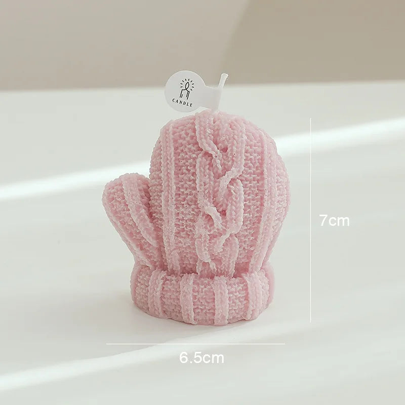 cute handmade glove shaped scented candle party decoration - vue 10 sur 10