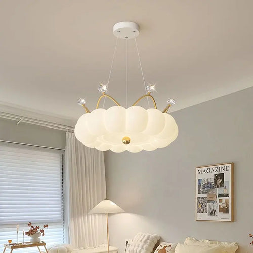 Modern LED chandelier with crown pendant and remote control option - vue 3 sur 12