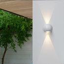 Waterproof outdoor round wall light