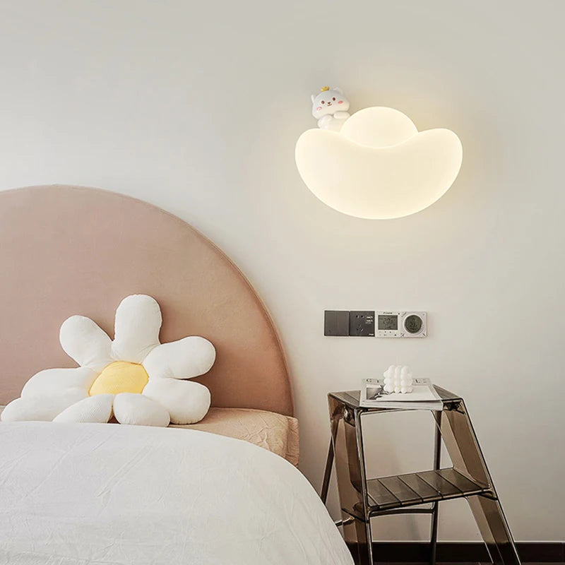 Creative children's wall light with cartoon cat and rabbit theme - vue 3 sur 13
