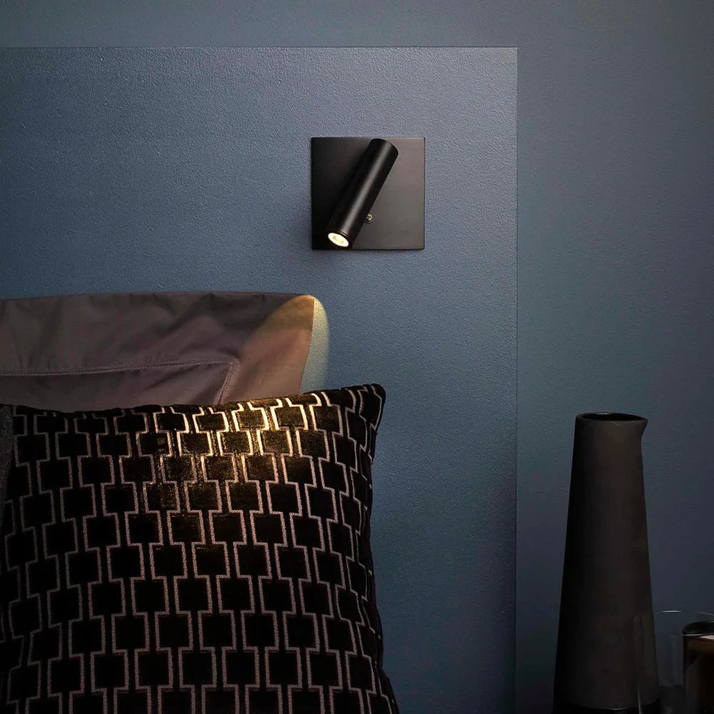 Modern bedside wall light with LED spotlight - vue 4 sur 7