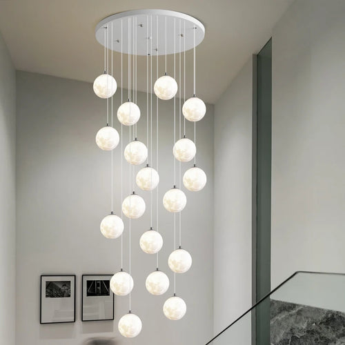 Colourful globe chandelier for modern and elegant lighting - vue 3 sur 14