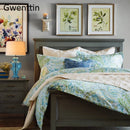 Modern table lamp for elegant and romantic home decor