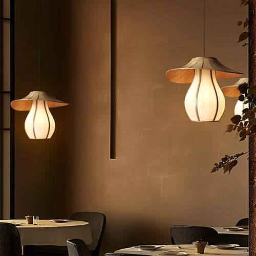 Woven rattan pendant light for decorative indoor lighting - vue 2 sur 7