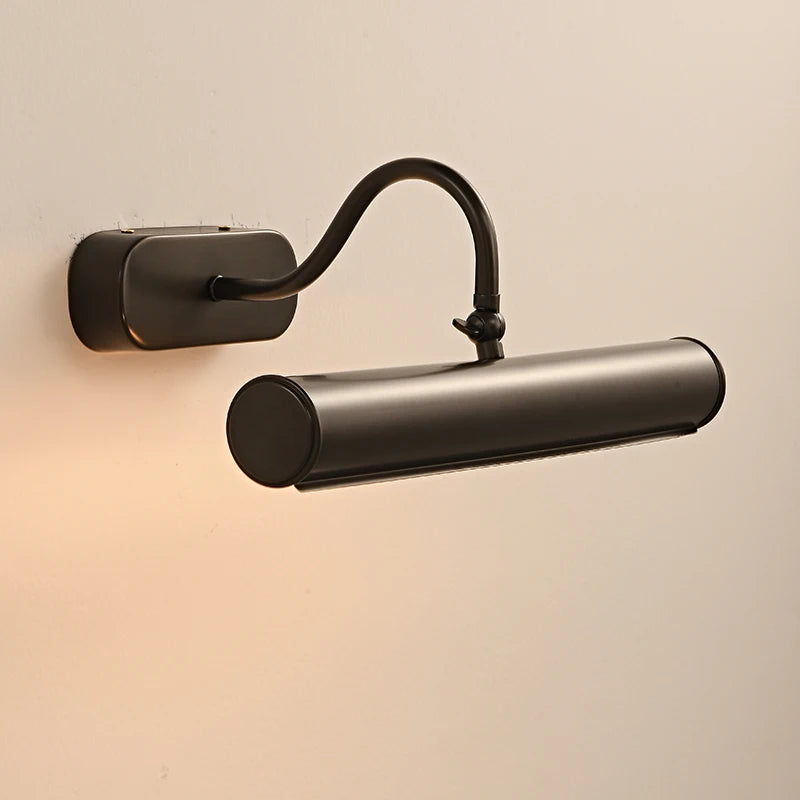 Nordic brass wall light